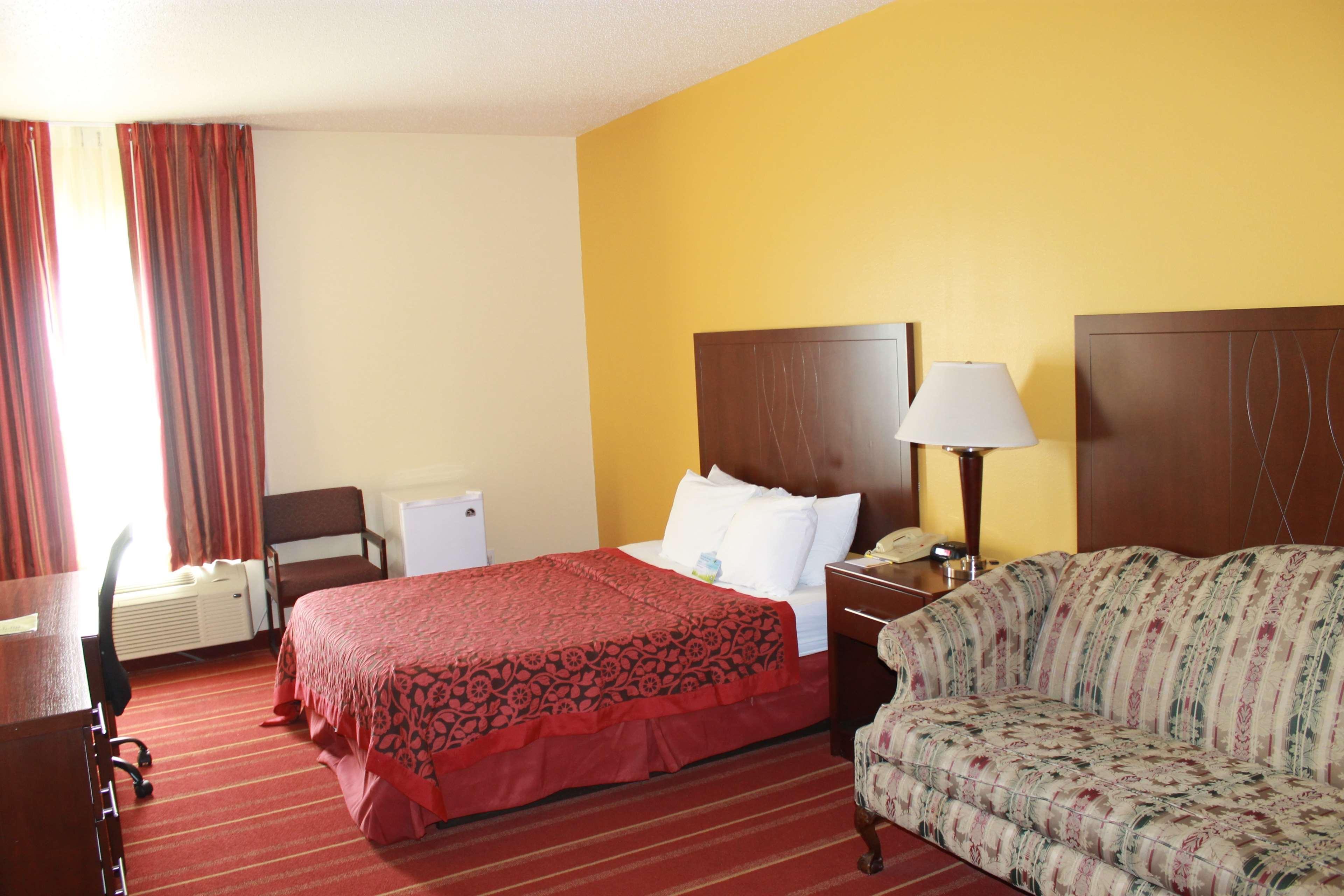 Days Inn By Wyndham Walcott Davenport Ngoại thất bức ảnh