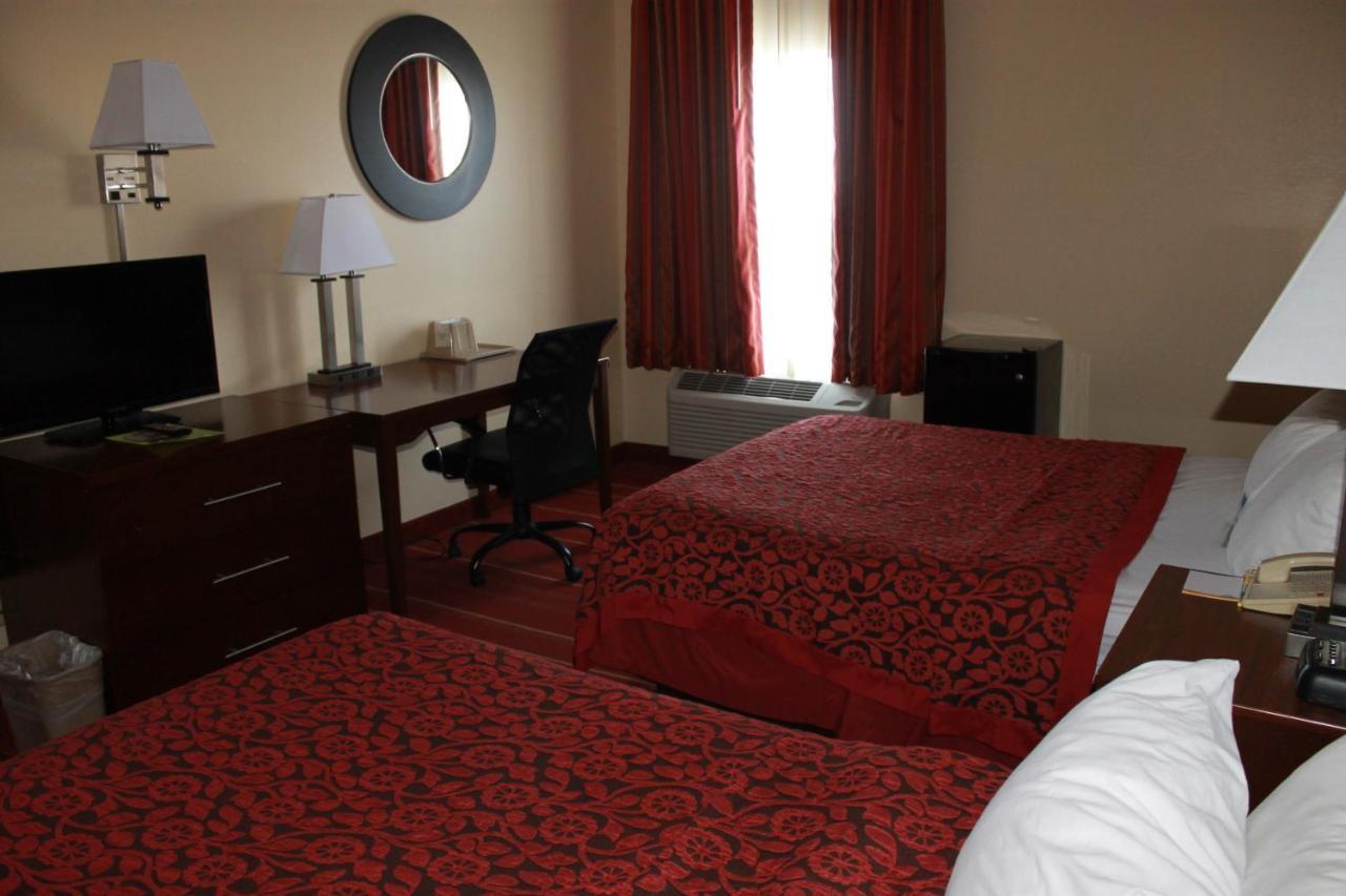 Days Inn By Wyndham Walcott Davenport Ngoại thất bức ảnh