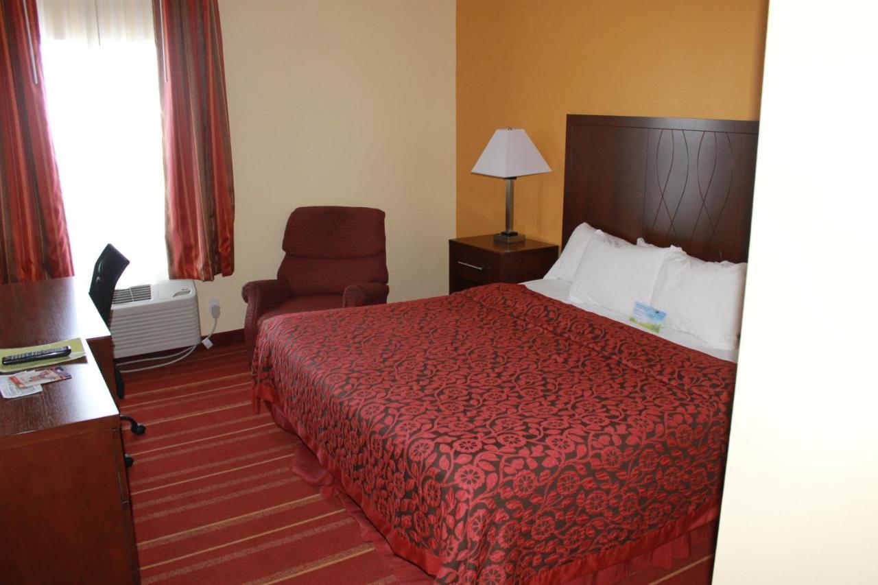 Days Inn By Wyndham Walcott Davenport Ngoại thất bức ảnh